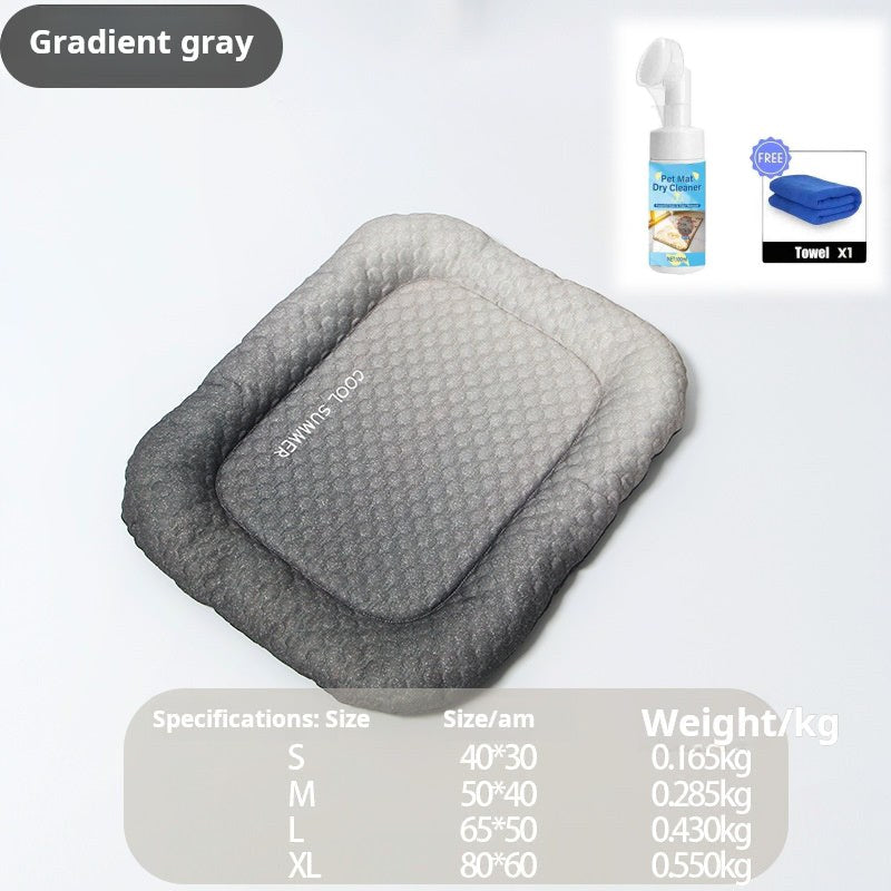 🐶🐱Pet Cooling Pad Mat for Dogs and Cats - Ice Silk Summer Cool Bed Blanket in Gradient Colors, Breathable Soft Sleeping Cushion for Indoor Floors Sofas